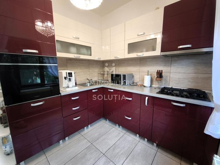 Duplex cu 4 camere cu Canalizare în Valea Borcutului