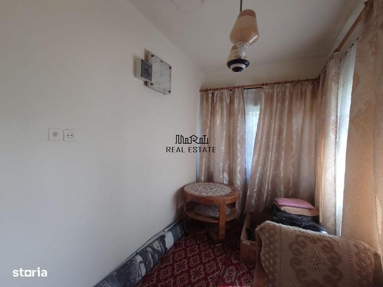 Casă cu 4 camere în Țebea