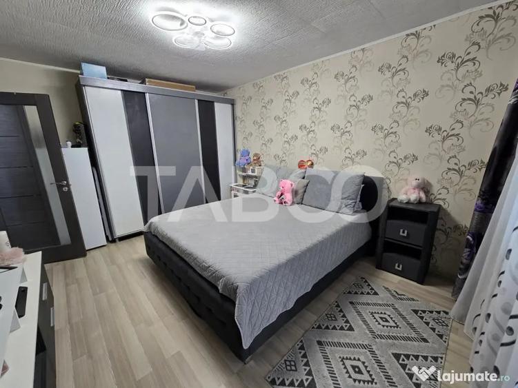 Apartament cu 3 camere decomandat în Mihai Viteazul