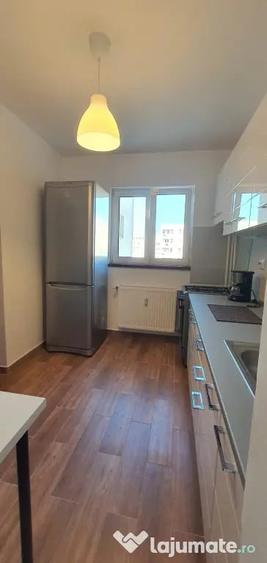 Inchiriez apartament 3 camere Colentina - 1