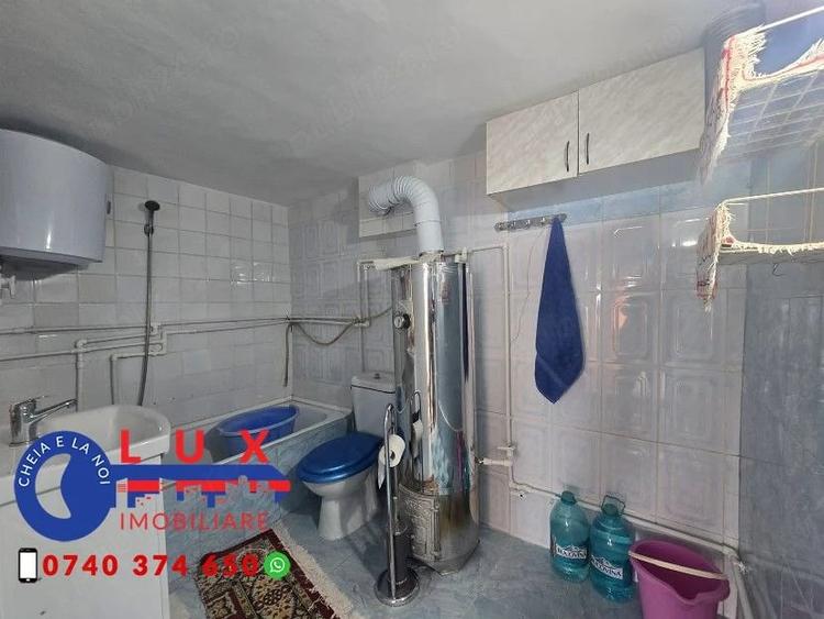 Casă cu 3 camere cu Teren 210 Mp în Babadag