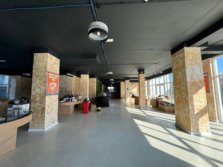 Spațiu comercial, de 242.5 mp, în Dâmbul Rotund