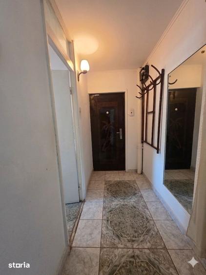 Apartament cu 3 camere decomandat în Militari