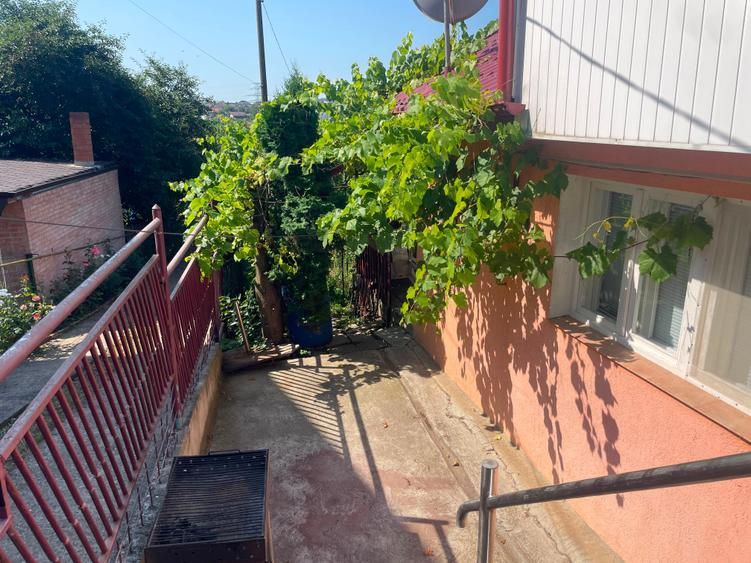 Casă individuală cu 3 camere cu Teren 500 Mp în Valea Adâncă