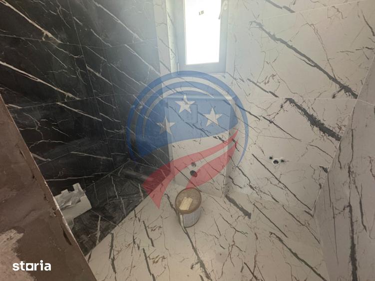 Casă cu 5 camere cu Teren 475 Mp în Podari