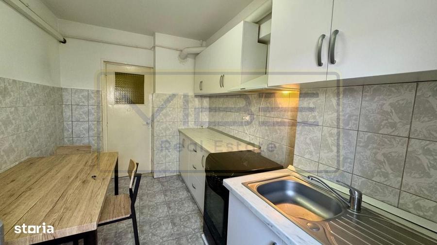 Apartament cu 3 camere decomandat în Gară