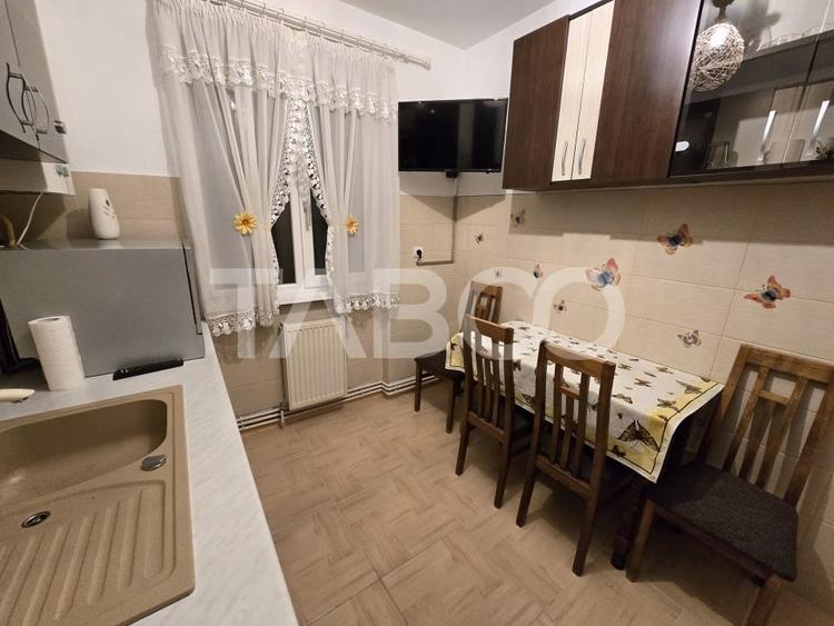 Apartament cu 2 camere decomandat, mobilat în Vasile Aaron