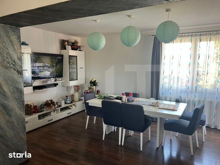Casă cu 8 camere cu Teren 830 Mp în Central