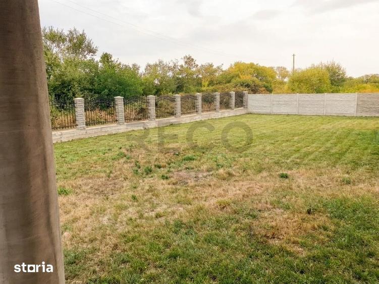 Casă cu 5 camere cu Teren 900 Mp în Tileagd