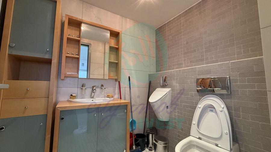 Penthouse cu 2 camere semidecomandat, mobilat în Aviatorilor