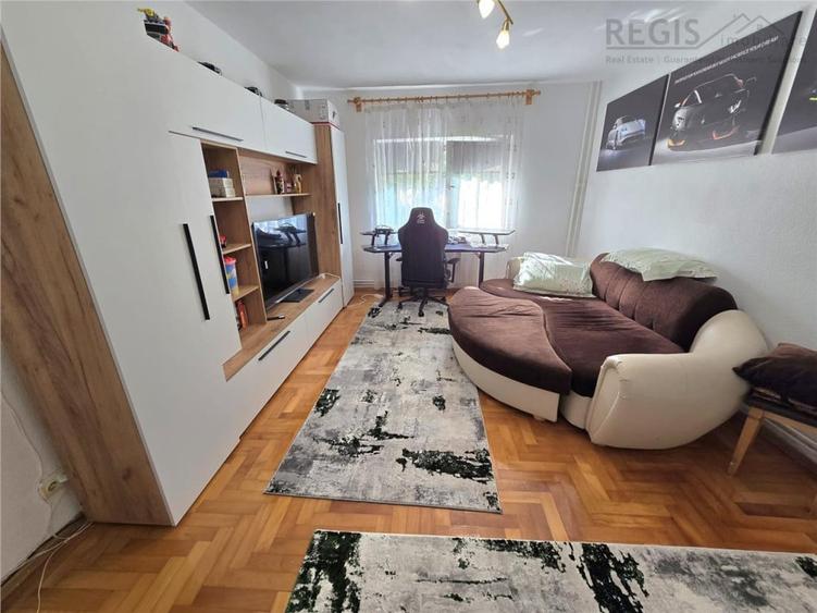 Apartament cu 2 camere decomandat în Răcădău