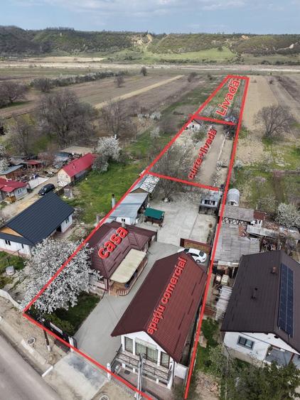 Casă cu 4 camere în Răducești