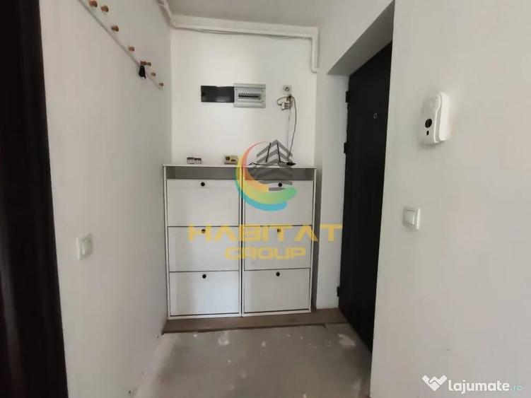 Apartament cu 3 camere decomandat în Exterior Vest