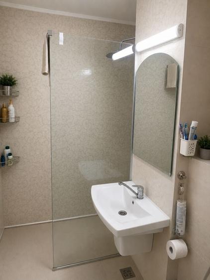 De vanzare| Apartament 2 Camere Decomandat Tomis Nord - Boema - 3