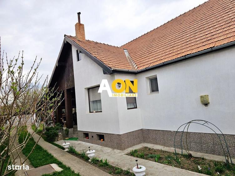 Casă cu 4 camere în Central