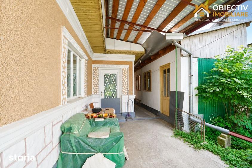 Casă cu 2 camere cu Canalizare în Central