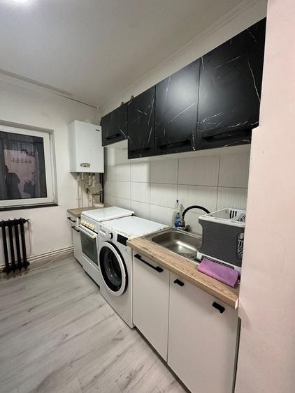 Apartament cu 2 camere decomandat în Dacia
