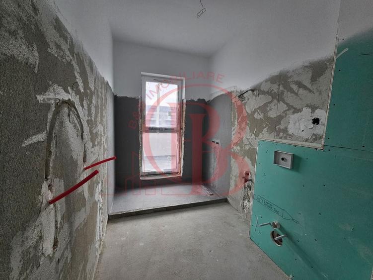 Apartament cu 4 camere decomandat în Theodor Pallady