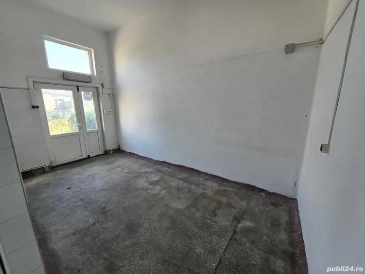 Spațiu comercial, de 260 mp, în Caracal