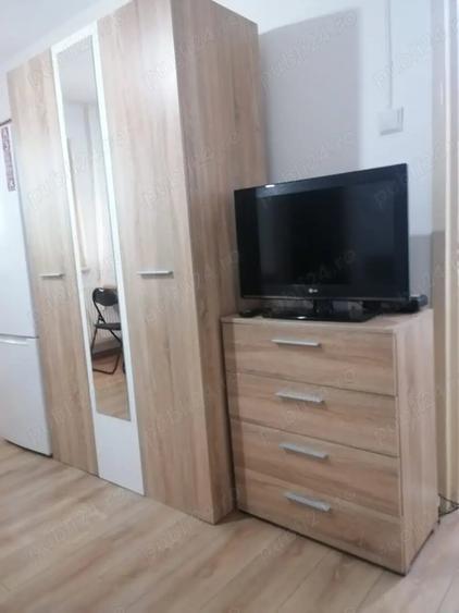 Apartament cu 2 camere nedecomandat în Complex Studențesc