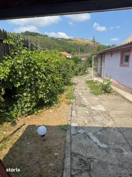 Casă cu 3 camere cu Teren 821 Mp în Obedin