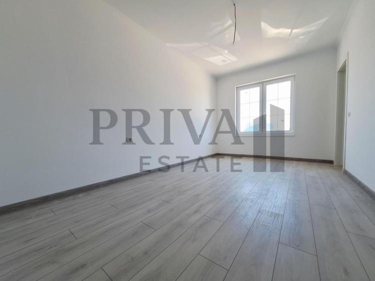 Duplex cu 3 camere cu Canalizare în Urseni