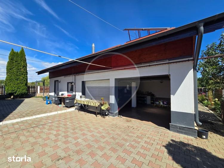 Casă cu 7 camere cu Teren 4431 Mp în Feleacu