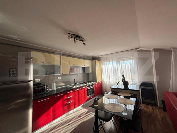 Apartament cu 3 camere semidecomandat, mobilat în Florești — fotografia 2