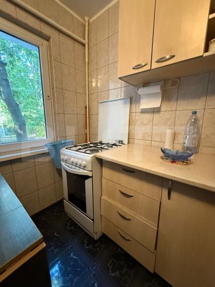 Apartament cu 2 camere decomandat în Micro 13