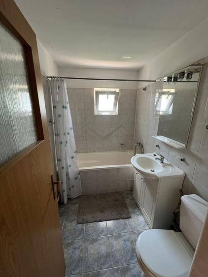 Apartament cu 2 camere decomandat în Păcurari