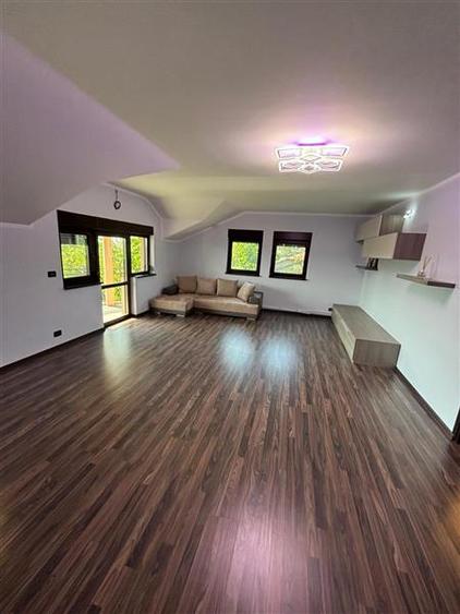 Casă individuală cu 4 camere cu Teren 1200 Mp în Tulucești