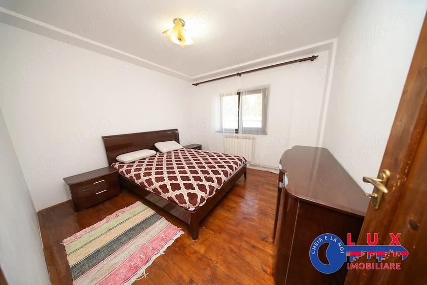 Apartament cu 3 camere decomandat în Babadag