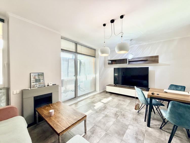 Apartament cu 2 camere decomandat, mobilat în Lipovei