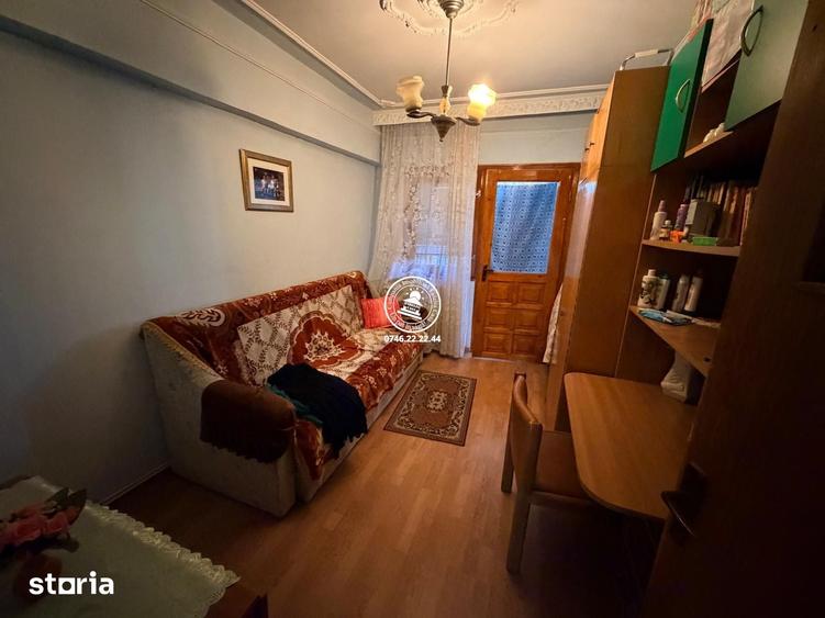Apartament cu 4 camere în Dacia