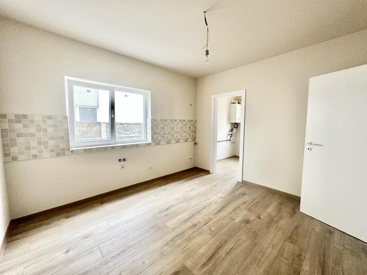 Duplex cu 4 camere cu Teren 320 Mp în Moșnița Nouă