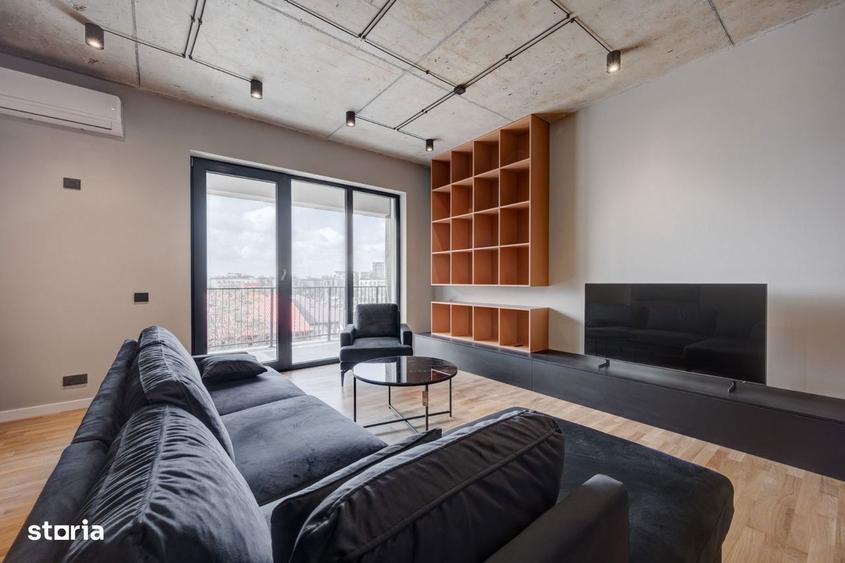 Apartament cu 3 camere, mobilat în Tei