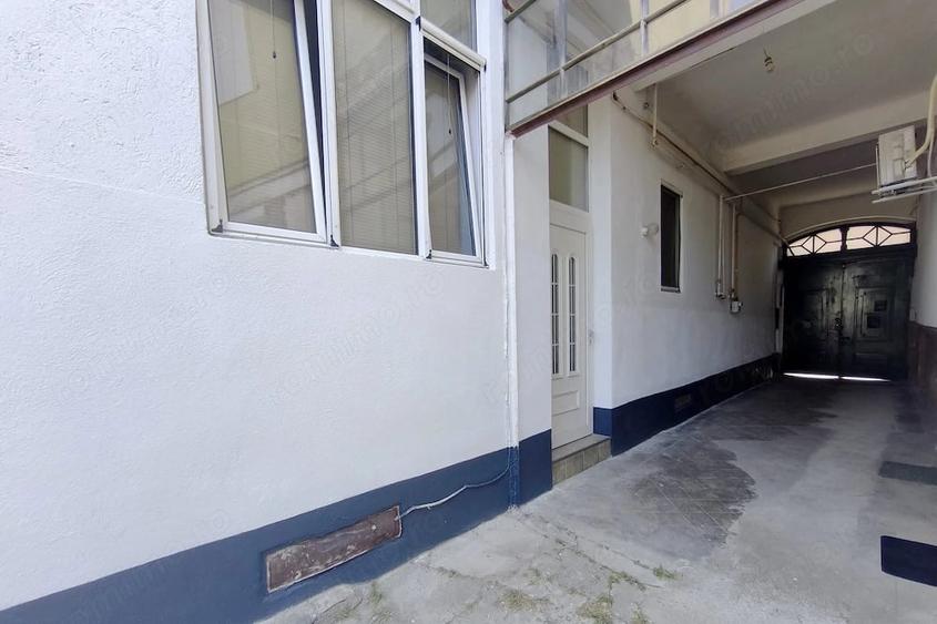 Apartament 4 camere, 132 mp, parter inalt, Piata Catedralei - 3