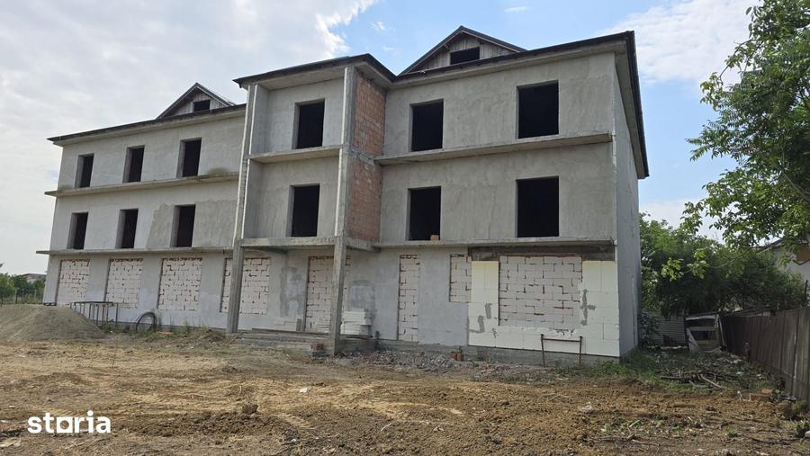Spațiu comercial, de 1,800 mp, în Balotești
