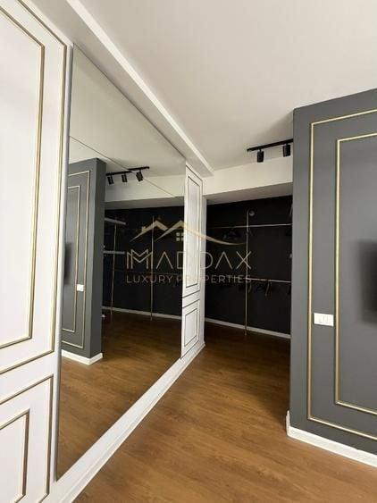 Apartament cu 3 camere decomandat în Parcul Carol