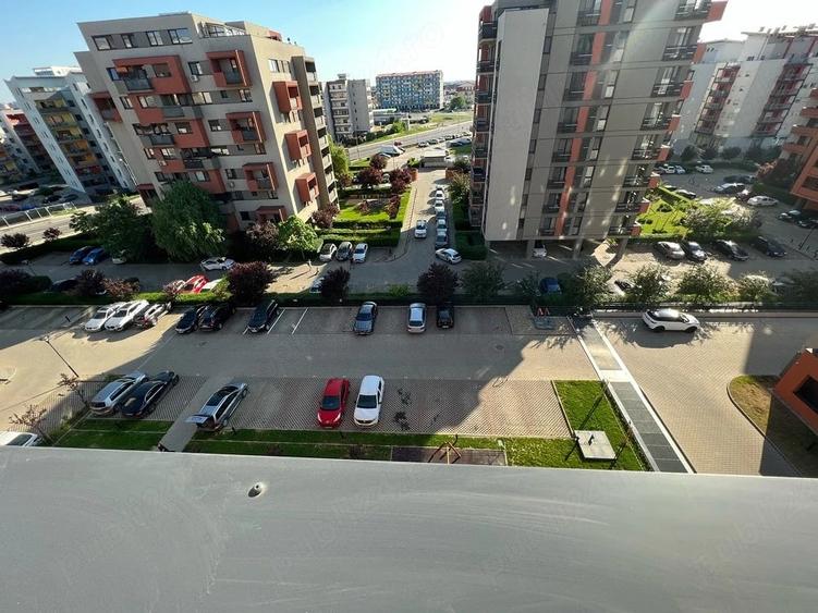 Apartament cu 2 camere decomandat în Torontalului