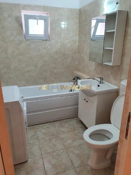 Apartament cu 2 camere decomandat, mobilat în Păcii