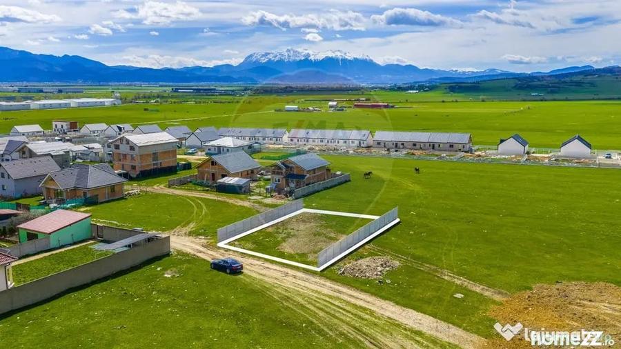 Teren în Nord
