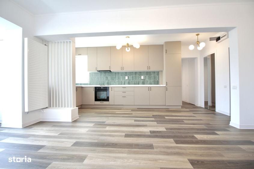 Apartament cu 3 camere decomandat în Teiul Doamnei