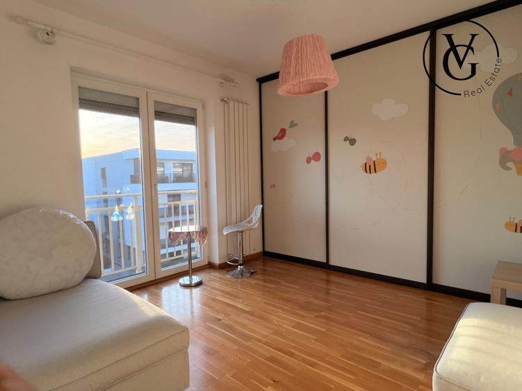 Apartament cu 3 camere decomandat, mobilat în Voluntari