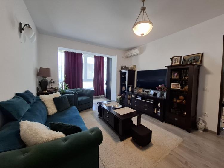 Apartament cu 3 camere decomandat, mobilat în Km 4-5
