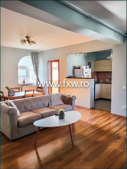 Apartament cu 2 camere semidecomandat în Valea Ialomiței