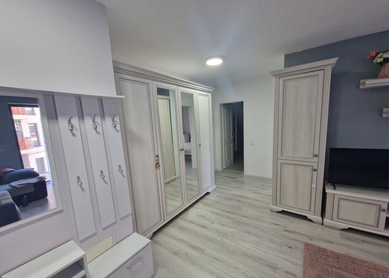 Apartament cu 2 camere semidecomandat în Iris