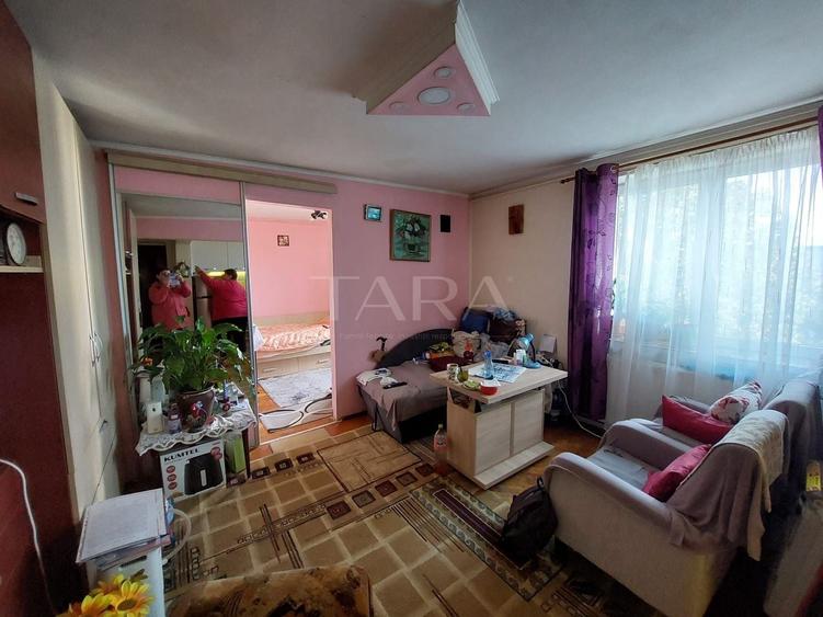 Apartament cu 2 camere semidecomandat, mobilat în Gheorgheni