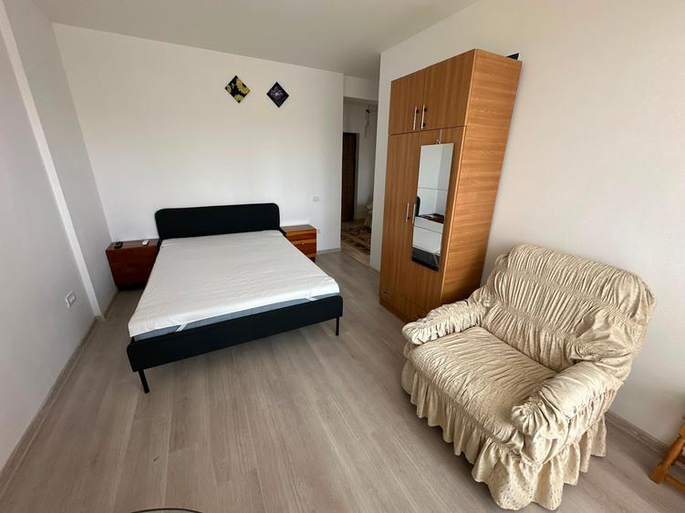 Garsoniera de Inchiriat, Parcare Inclusa, Metrou Berceni - 2
