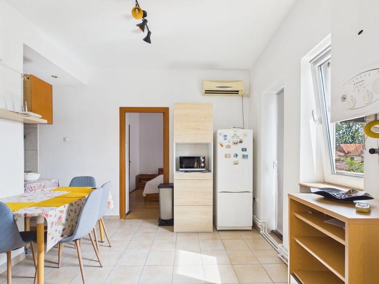 Apartament cu 2 camere decomandat, mobilat în Cotroceni